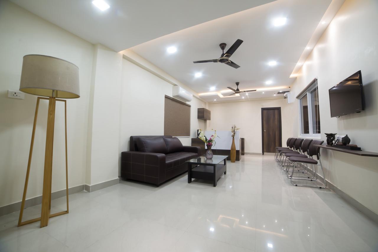 Our Nest Banjara Hotel Haiderabad Buitenkant foto